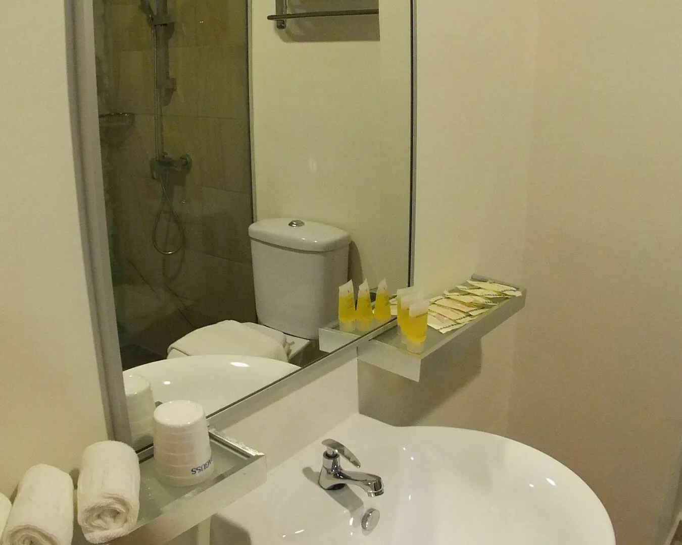 Baguss Hotel And Serviced Apartment Johor Bahru