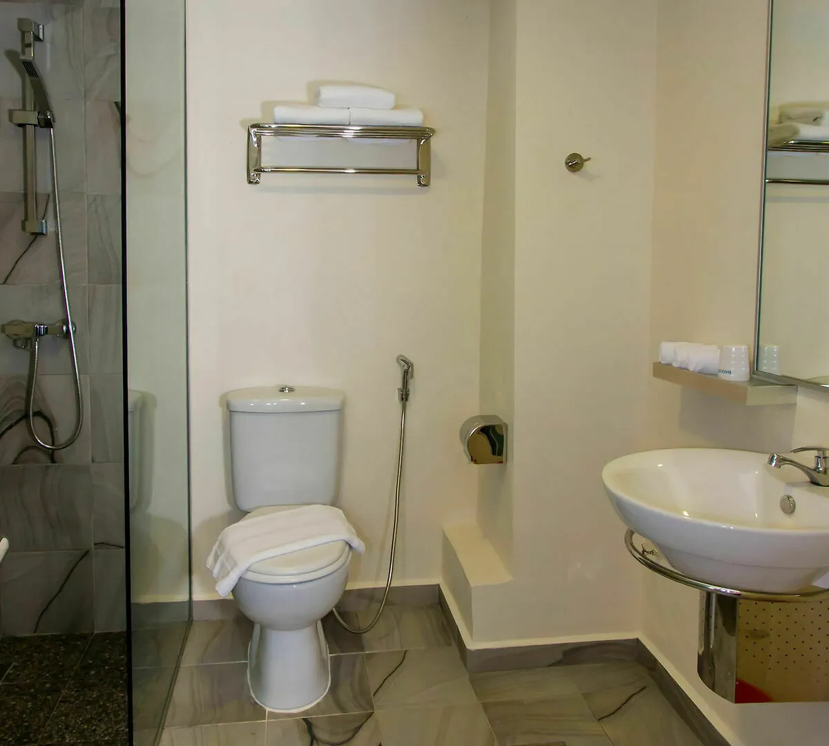 Baguss Hotel And Serviced Apartment Johor Bahru